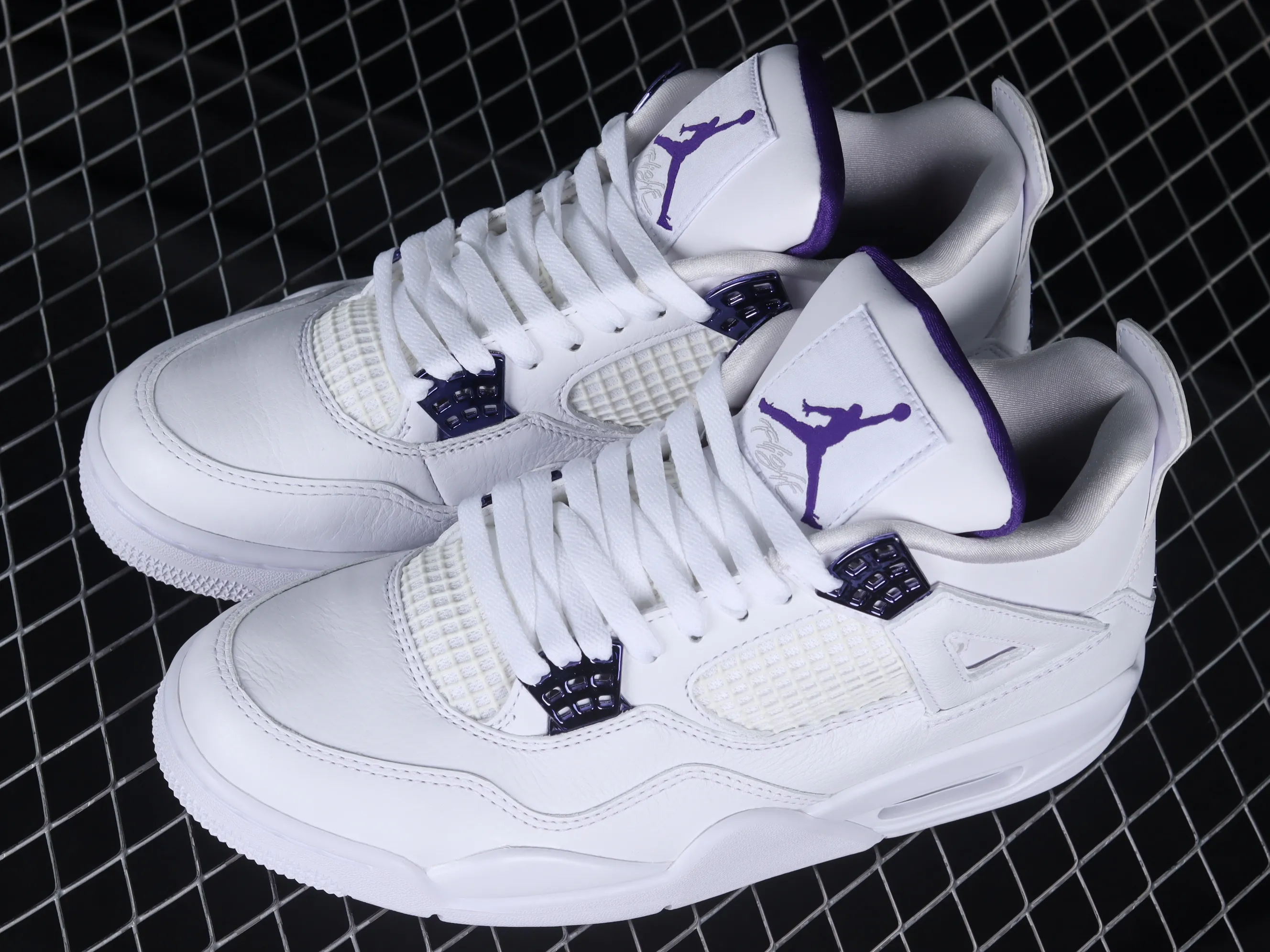 All categories Air Jordan Jordan series basketball shoes Air Jordan 4 OG version Air Jordan 4 "Court Purple" AJ4 Joe 4 white and purple full head layer CT8527-115